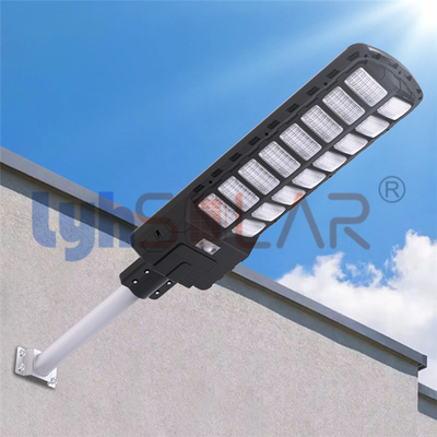Lampioni stradali solari 6500K Alta efficienza di illuminazione per esterni oltre 2500Lm