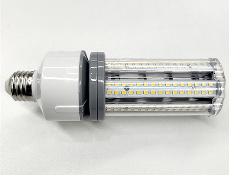 30w ha condotto il cereale che la lampadina SMD2835 con alta efficienza d'accensione 4050lm ha prodotto l'approvazione di RoHS del CE